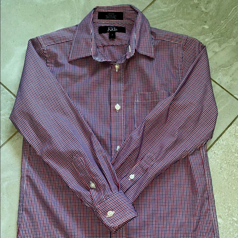 Nordstrom kids button down shirt (Long sleeves)